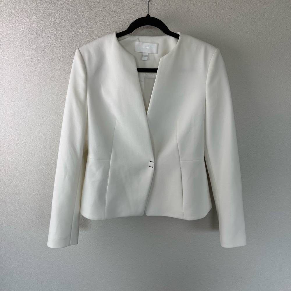 Hugo Boss Lavender Collarless Single-Button Blazer - Picture 3 of 16